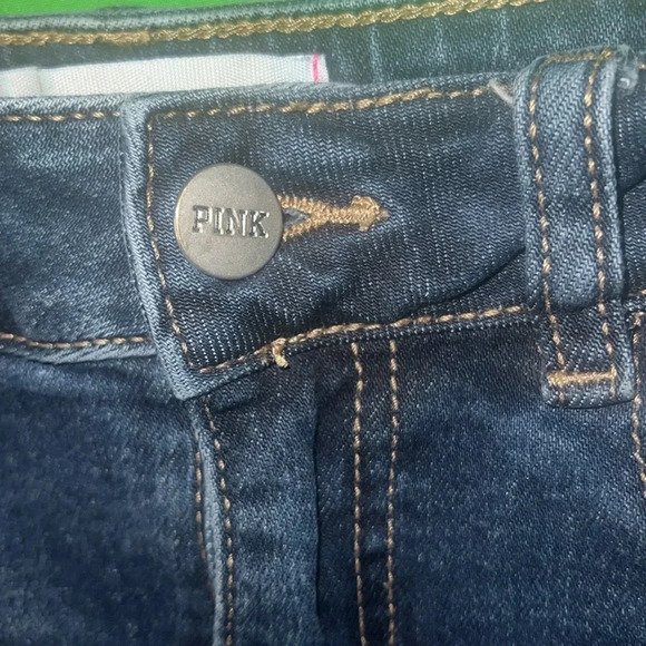 PINK Victoria Secret Denim Shorts size 8 - Picture 4 of 5